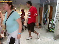 Blowbanged skank gets bukakke treatment in public