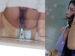 Chinese Cuties Pissing in Toilet