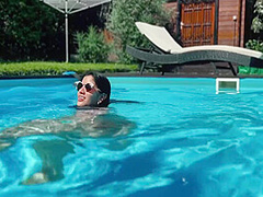 Juicy Ass Naked Swimming - Yenifer Chacon