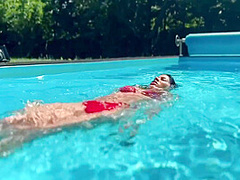 Juicy Ass Naked Swimming - Yenifer Chacon