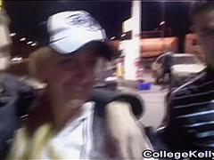 Amatur coed blonde teen sneaking around