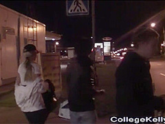 Amatur coed blonde teen sneaking around