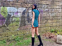 Outdoor And Pissing 6 Min