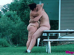 Outdoor Dick Sucking Session With Missy And George