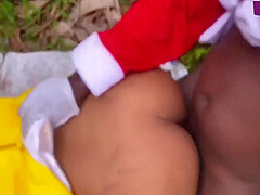 Santa Gave The Girl In Hijab Sweet And She Gave Him Pussy As Gift Also. Please Subscribe To Red 12 Min With Sweet Mary Ido And Big Cock Tunz