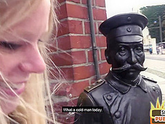 Public amateur babe sucks sex date guy outdoor before fucked