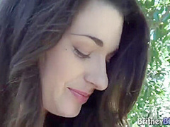 Britney Blue Fingering and Pussy Closeup