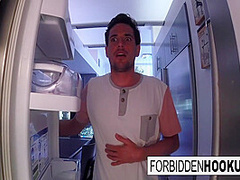 A Food Delivery Turns Into Stepsiblings Banging 11 Min