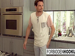 A Food Delivery Turns Into Stepsiblings Banging 11 Min