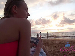 Virtual Vacation On Hawaii With Emma Hix 5/16
