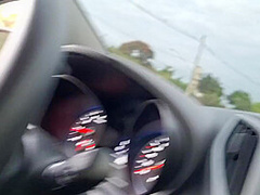 Esposa Vai Pra Rua De Vestidinho E Pede Informacoes Para Estranhos Na Rua Para Exibir Seu Decote