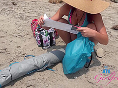 Fuck-Tent On The Beach