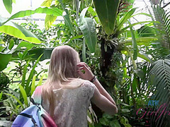 Virtual Vacation In London With Rachel James 7/10