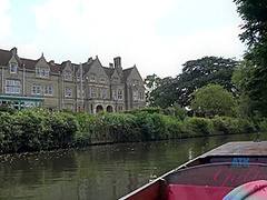 Virtual Vacation In London With Rachel James 7/10