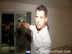 Lesbo college whores lick pussy