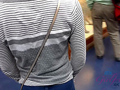 Virtual Vacation London Holly Hendrix 3/6