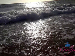 Virtual Vacation In Hawaii With Maya Bijou Part 1