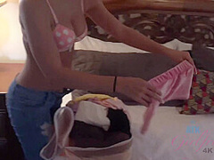 Virtual Vacation On Hawaii With So Hot Moka Mora 1/6