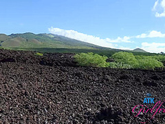 Virtual Date In Hawaii With Bella Rose 1/11