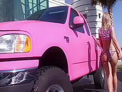 And Fuck Outside - Samantha Ryan, Brittney Skye And Taylor Hilton