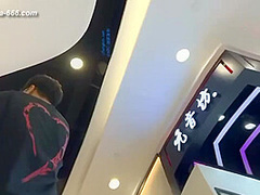 peeping chinese amateur upskirt.203