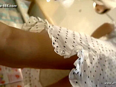 peeping chinese amateur upskirt.205