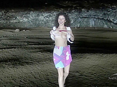 Amateur Travelogue With Sativa Verte