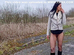 Nicky Brill In Outdoor With No Panties And Peeing 6 Min
