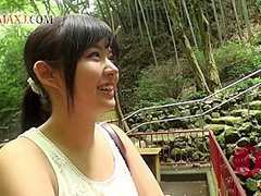 Brunette Asian Slut Gives An Outdoor Blowjob - AsianHappyEnding