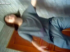 chinese girls go to toilet.325