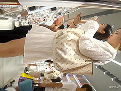 peeping chinese amateur upskirt.181