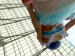 peeping chinese amateur upskirt.212