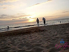 Virtual Vacation In Hawaii With Holly Hendrix Part 1