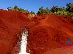 Virtual Vacation In Hawaii With Ariel Grace 10/12
