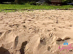 Virtual Vacation In Hawaii With Ariel Grace 10/12