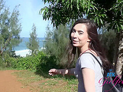Virtual Vacation In Hawaii With Ariel Grace 10/12