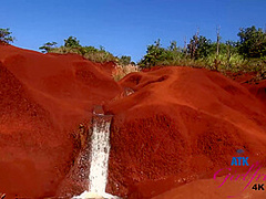 Virtual Vacation In Hawaii With Ariel Grace 10/12