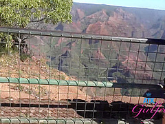 Virtual Vacation In Hawaii With Ariel Grace 10/12