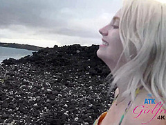 Kate Peeing Outdoors For You