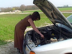 Big Mature Brunette In Sexy Outfit Fucking Outside