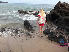 Virtual Vacation In Hawaii With Peyton Coast Part 1