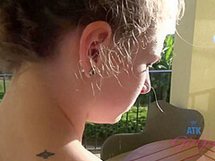 Virtual Vacation Hawaii With Sydney Cole 1/6