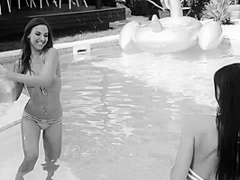 Double Dong Fun in the Sun - PornWorld