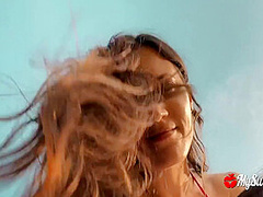 Risky Outdoor Sex! Horny Couple Fucking At The Public Park