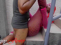 Pink Outdor Sex