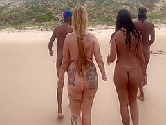 Pitbull Porn And Loira Luxx In Fui Na Praia De Nudismo Tomar Banho De Mar E Acabei Tomando Banho De Porra 12 Min