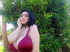 Luna Amor - Marooned 5 - PinupFiles