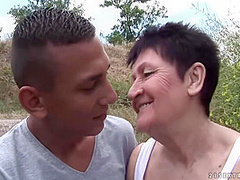 Horny Granny Banged And Jizzed In Mouth Outdoors