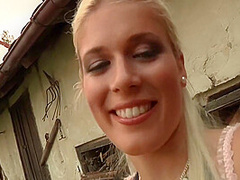 Brunette Teen 18+ With Small Tits Gets Spooned At Outdoor Casting