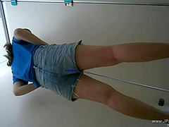 chinese girls go to toilet.327